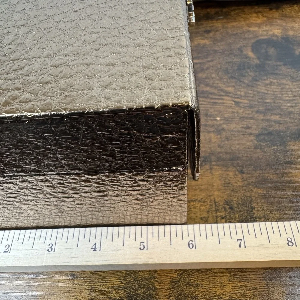 Jewelry Travel Case Organizer Box with Oliver Peoples dust cloth